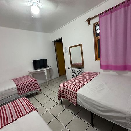 Hostal Zipolite Arteaga Oaxaca Екстер'єр фото