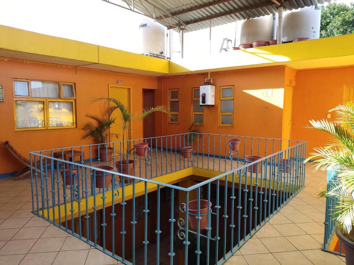 Hostal Zipolite Arteaga Oaxaca Екстер'єр фото