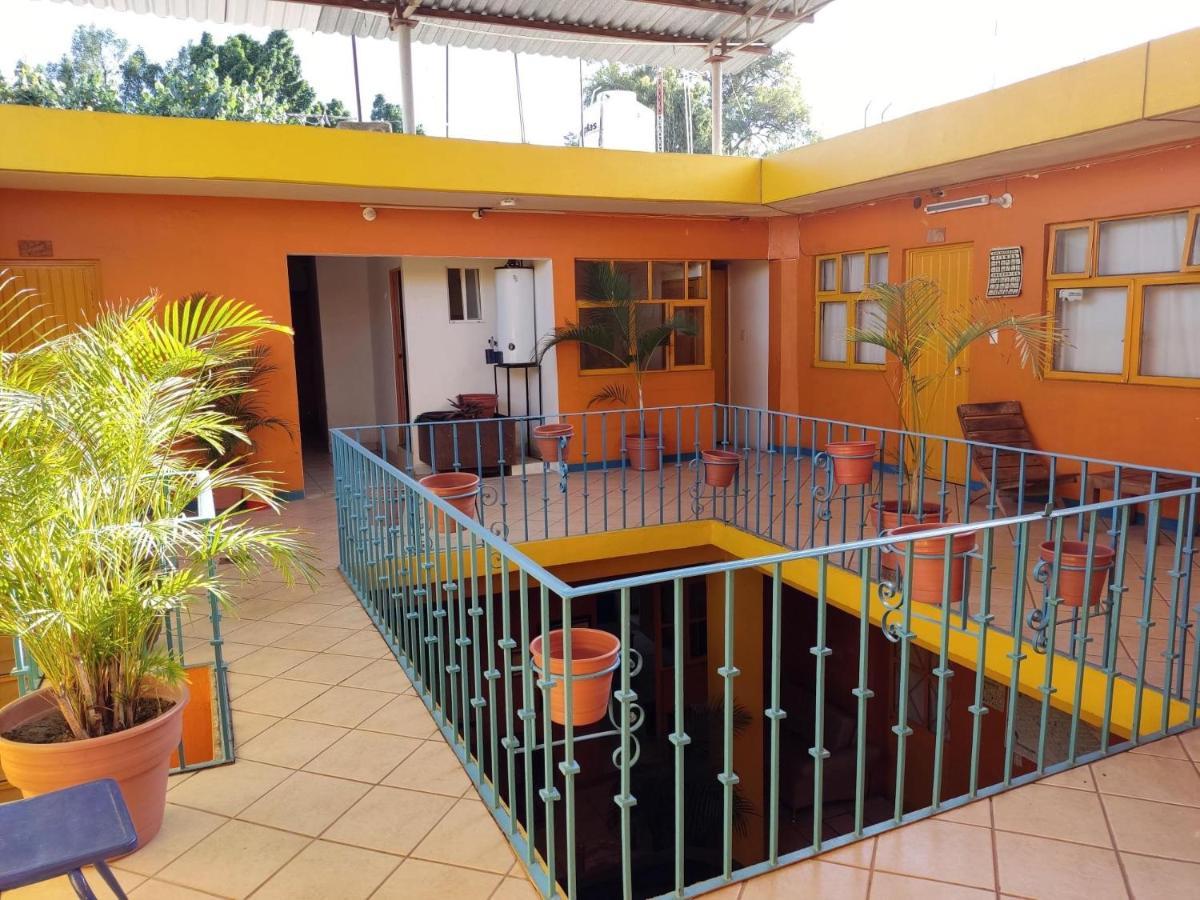 Hostal Zipolite Arteaga Oaxaca Екстер'єр фото